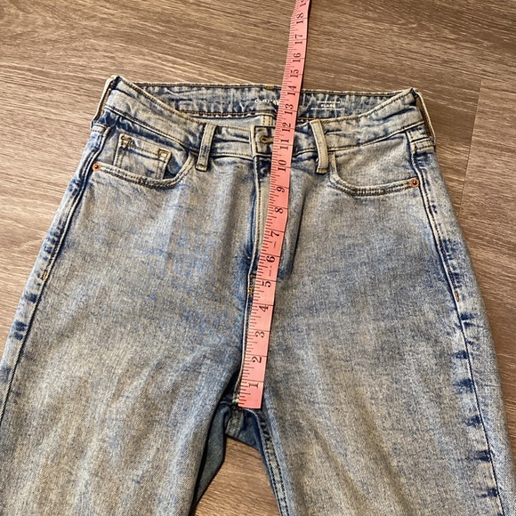 Old Navy Light Blue Flare Jeans - Picture 5 of 11